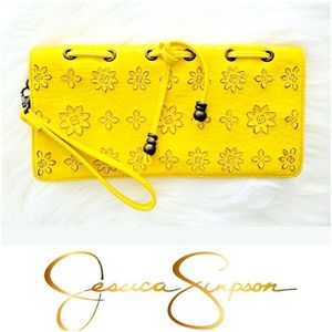 JESSICA SIMPSON Faux Leather Ashley Daisy Clutch